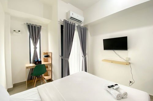 Photo 4 - Comfy And Simply Look Studio Room Sayana Bekasi Apartment