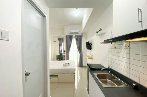 Photo 12 - Comfy And Simply Look Studio Room Sayana Bekasi Apartment