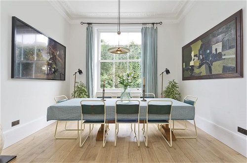 Foto 1 - Gorgeous Stylish Interior Designed 5 Bed Home in Holland Park - Superb Location