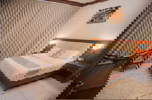 Photo 10 - Orans Suites 2