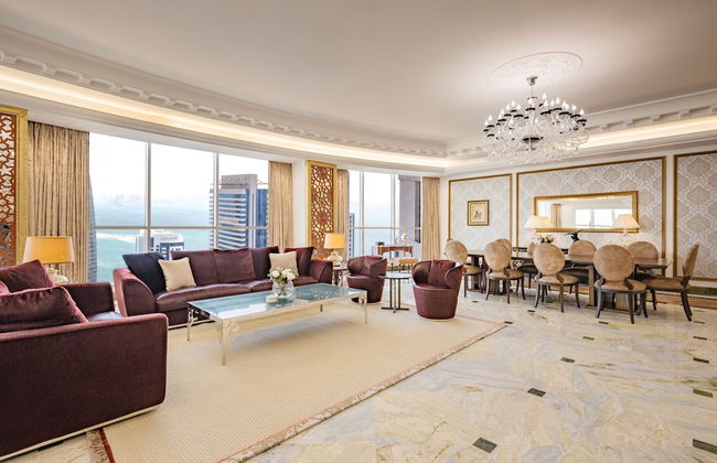 Dusit Hotel & Suites Doha - Photo 34