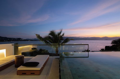 Photo 54 - Kerem Luxury Beachfront Villas