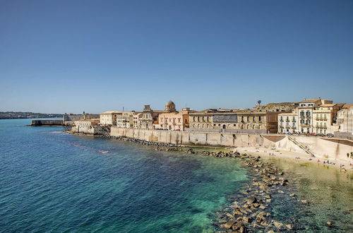 Photo 37 - Ortigia Seafront Apartment by Wonderful Italy