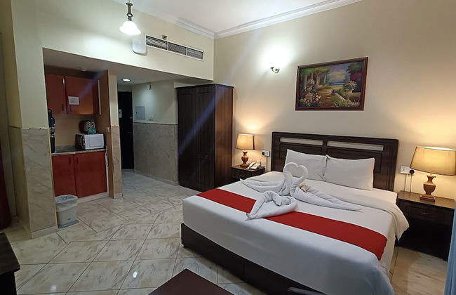 RUWI BEACH HOTEL APARTMENTS - Photo 36