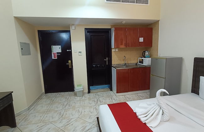 RUWI BEACH HOTEL APARTMENTS - Photo 32