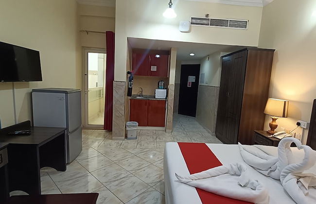 RUWI BEACH HOTEL APARTMENTS - Photo 35