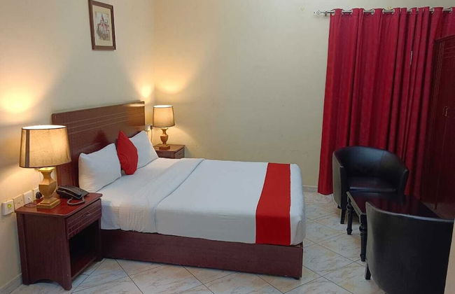 RUWI BEACH HOTEL APARTMENTS - Photo 16