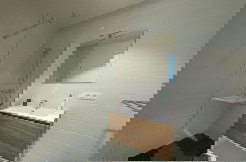 Foto 10 - Bright Apartment Near the Center