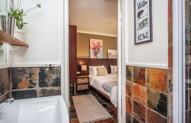 Toms Guest House - Photo 52