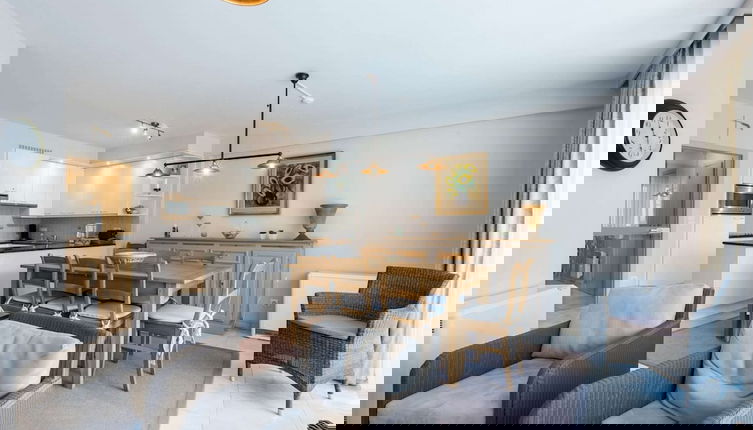 Foto 1 - Apartment Near Seawall With sea View