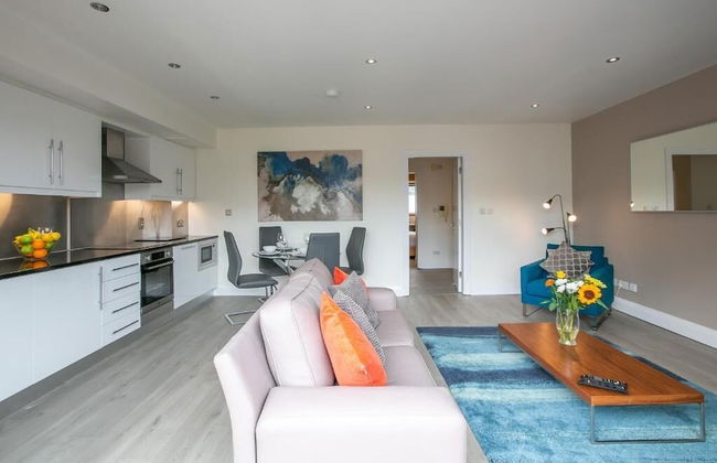 IFSC Townhouse Apartments - Photo 42
