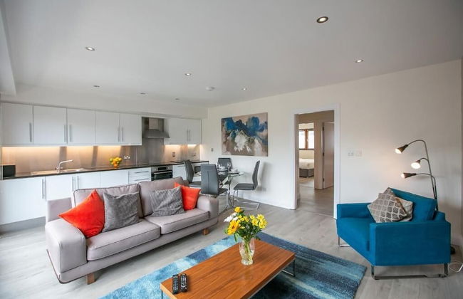 IFSC Townhouse Apartments - Photo 40