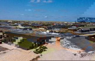 Foto 1 - 10 Person Holiday Home in Hvide Sande