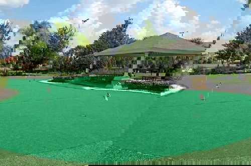 Foto 77 - This Amazing 6 Bedroom Property With a Lake View