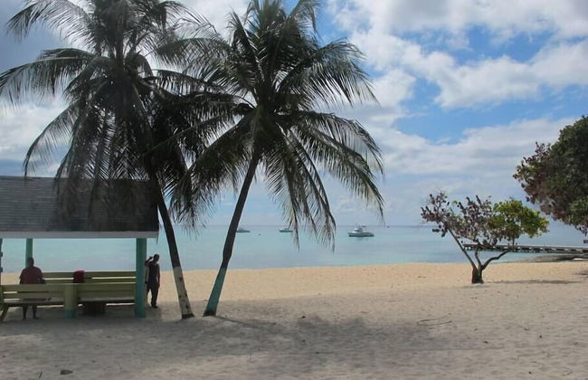 Fabulous one Bedroom in West Bay - Foto 19