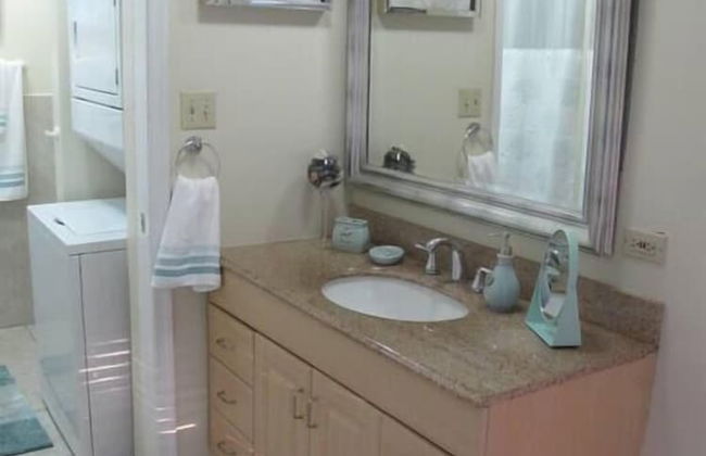 Fabulous one Bedroom in West Bay - Foto 12