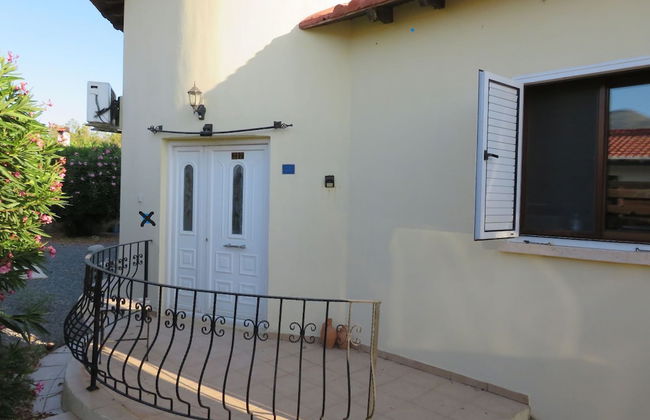 Villa - Private Pool, Free Parking & pet Friendly - Photo 27