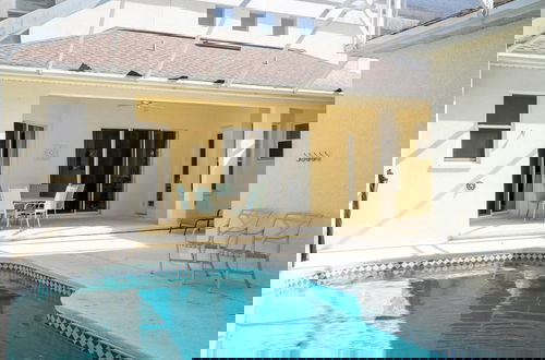 Foto 69 - Stunning 5 Bd Home w Pool Close to Disney 7420