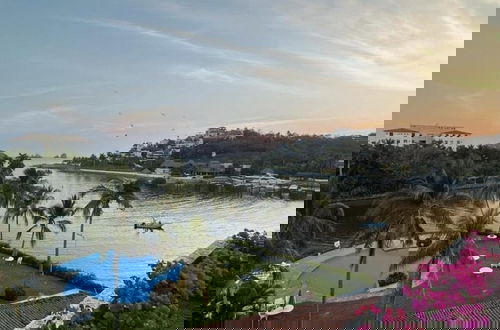 Foto 1 - Marina-access Apartment in Peaceful Ixtapa