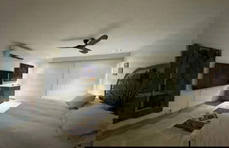 Foto 3 - Marina-access Apartment in Peaceful Ixtapa