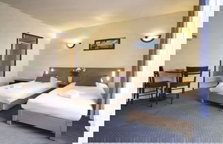 Photo 1 - Comfort Aparthotel Carcassonne