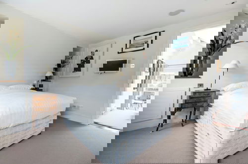 Foto 6 - Donne Place by Onefinestay
