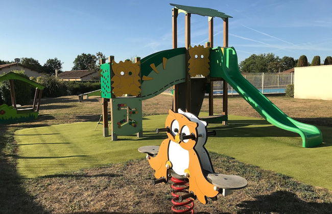 Amazing Holiday Home in Les Forges With Terrace - Foto 57