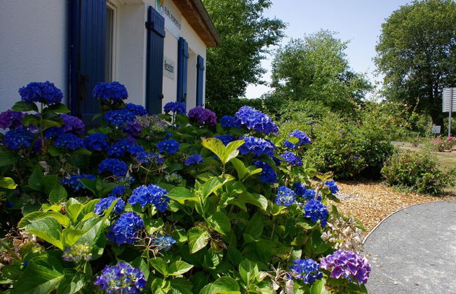 Villa in Les Forges With Golf & Pool Access - Photo 30