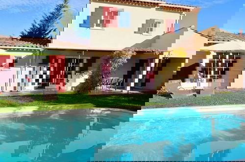 Photo 14 - Luxury Provencal Villa With AC, in Charming Luberon Region