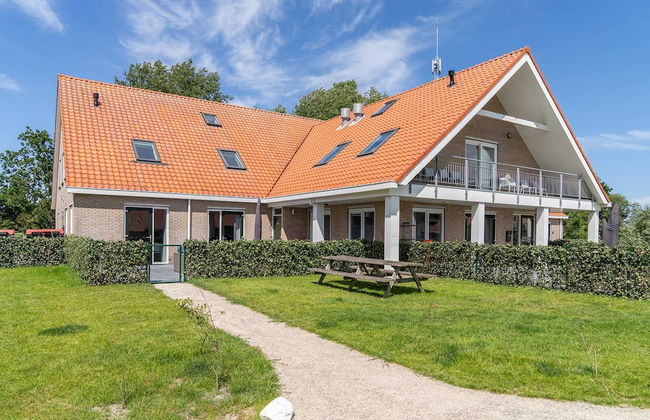Group Apartment Ameland Near Nes - Photo 1