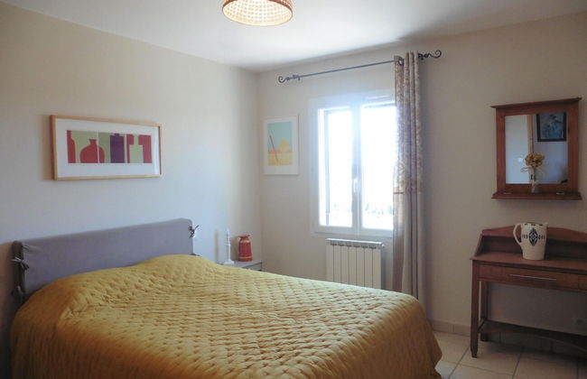 Pretty, Spacious Holiday Home With Private Pool - Foto 4