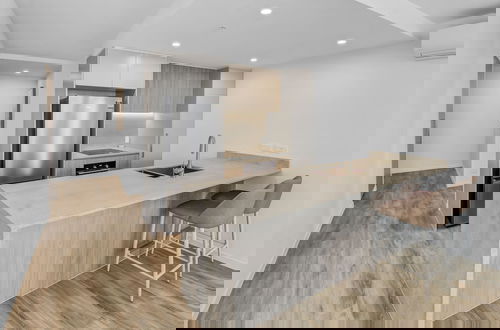 Photo 13 - Lowanna Beach Resort by Direct Collective