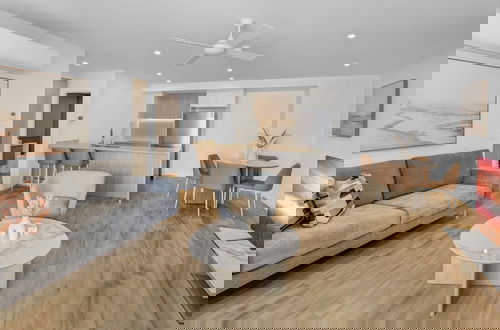 Photo 16 - Lowanna Beach Resort by Direct Collective