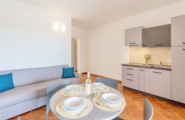 Residence with pool in Isola Rossa - Foto 12