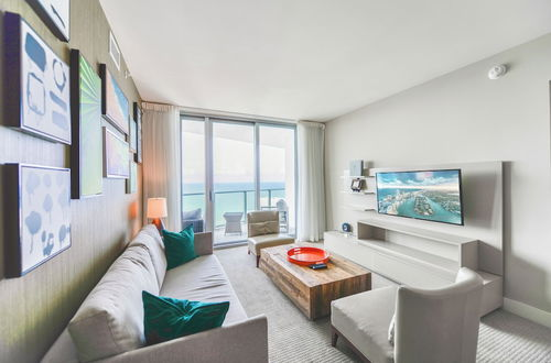 Photo 1 - Beachfront Condo with Comfort, Light & Ocean View