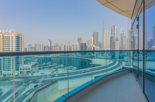 Photo 16 - Bay Gem With Panoramic Burj Khalifa and Canal View