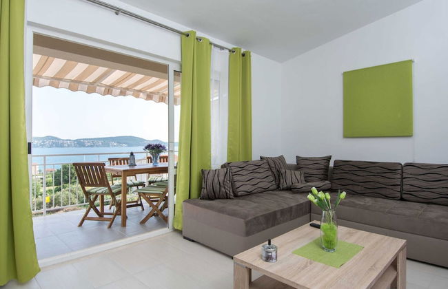 Apartment in Seget Donji With Terrace - Foto 16