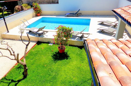 Photo 16 - Cozy Holiday Home in Valtura With Swimming Pool