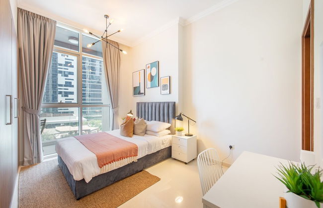 Luxe Apartments near Dubai Mall, Burj Khalifa - Pool, Gym, & Parking by Sojo Stay - Foto 31