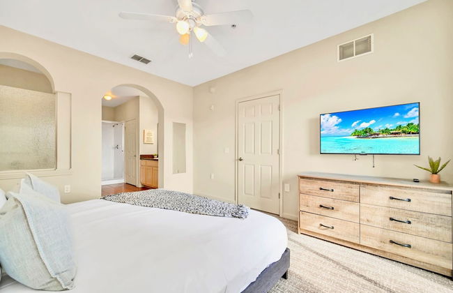 2BR Condo - Hot Tub Pool and More- Near Disney - Foto 4