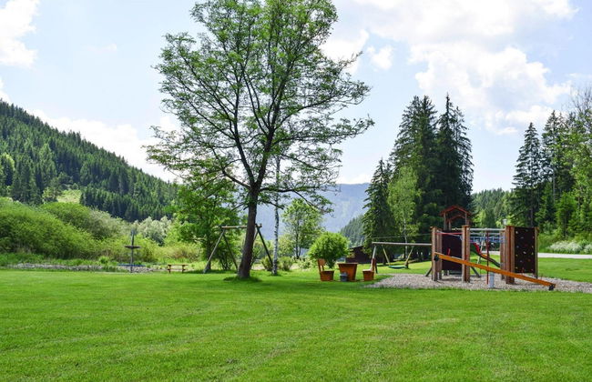 Hut Near Lake Traboch and Eisenerz Alps - Foto 14