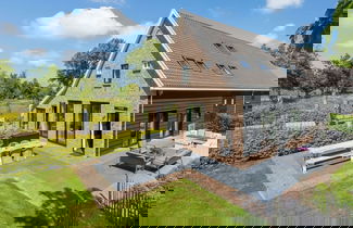 Foto 1 - Lush Mansion in Vrouwenpolder