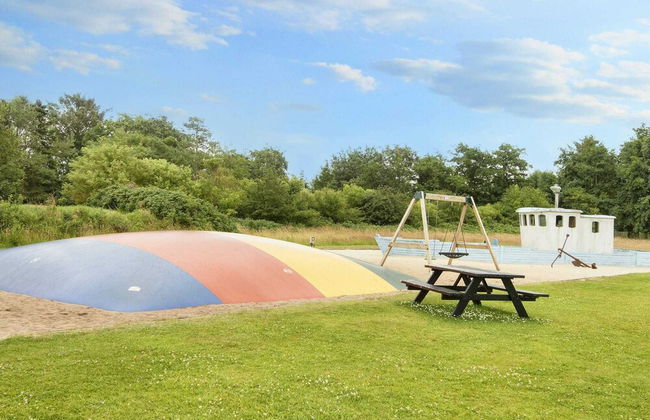 14 Person Holiday Home on a Holiday Park in Blavand - Foto 16