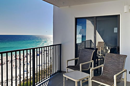 Photo 12 - Emerald Towers by Southern Vacation Rentals