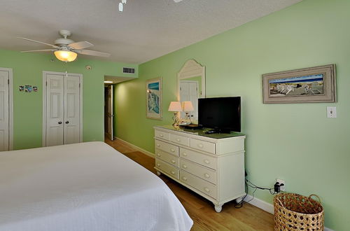 Foto 9 - Emerald Towers West by Southern Vacation Rentals