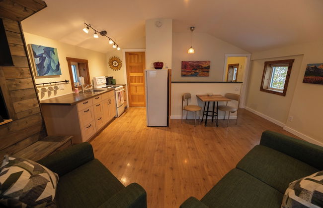 Downtown Whitehorse - Treehouse - Foto 16