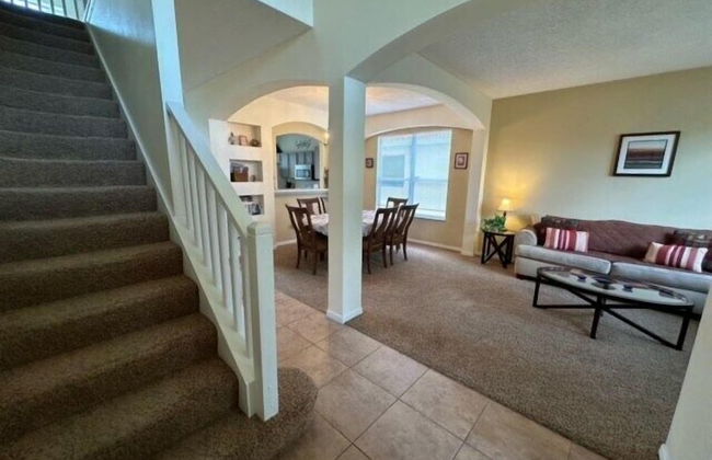 South Facing Pool Home - Room for the Whole Family! - Foto 17