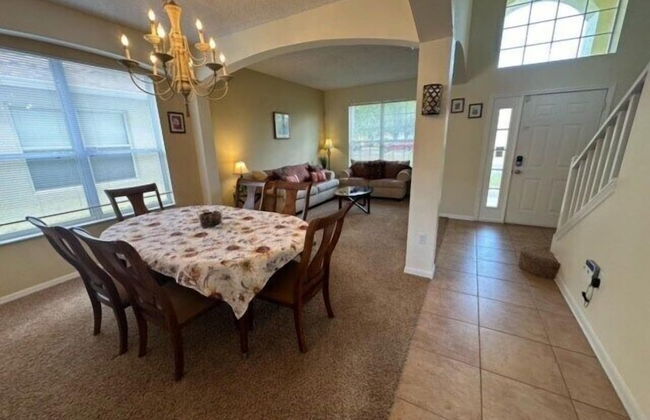 South Facing Pool Home - Room for the Whole Family! - Foto 33