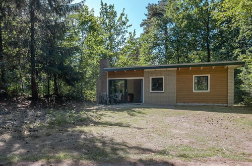 Photo 17 - Single Storey Bungalow in Dwingeloo With a Terrace