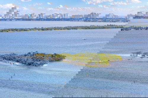 Photo 60 - Unforgettable Waterside Next to Art Basel Context